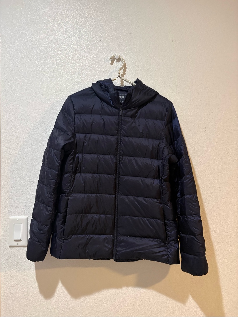 Uniqlo womens M Dark Navy Quilted Hooded Puffer Jacket